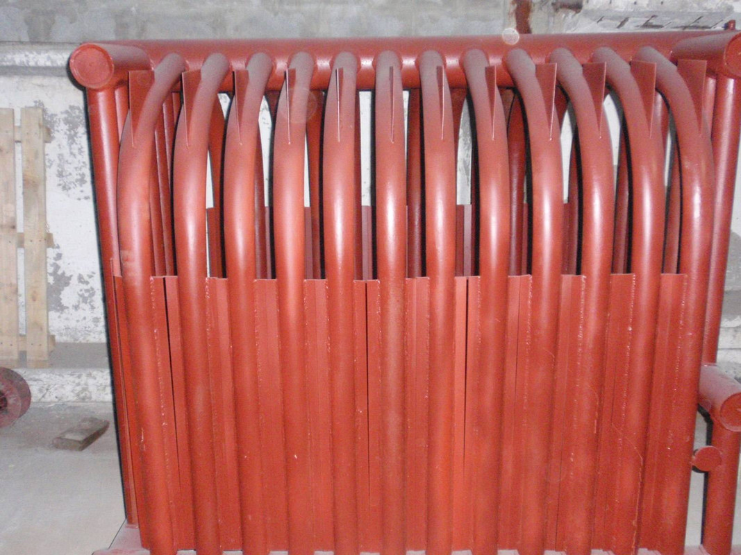 Котел МАНЬКОВСКОГО ЗАВОДУ КОТЕЛЬНОГО ОБЛАДНАННЯ НИИСТУ-5 чотирьохсекційний